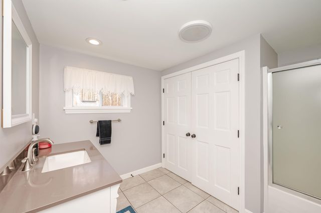 40 White Mountain Highway, Milton, NH 03851