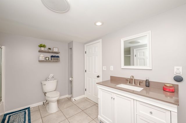 40 White Mountain Highway, Milton, NH 03851