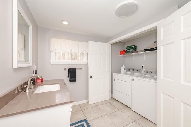 40 White Mountain Highway, Milton, NH 03851