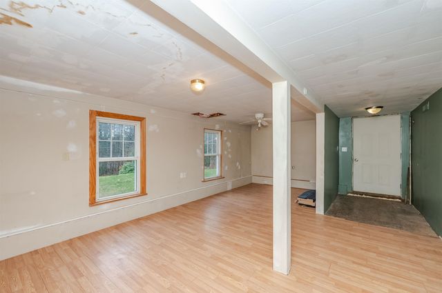 40 White Mountain Highway, Milton, NH 03851