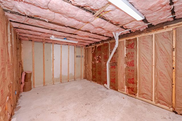 40 White Mountain Highway, Milton, NH 03851