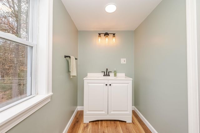 40 White Mountain Highway, Milton, NH 03851