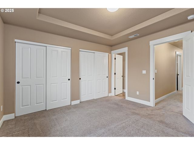 9622 Sw EVERETT Ter, Tigard, OR 97223