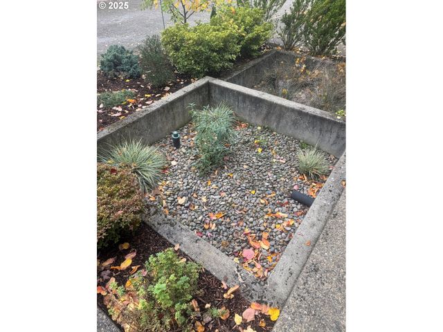 9622 Sw EVERETT Ter, Tigard, OR 97223