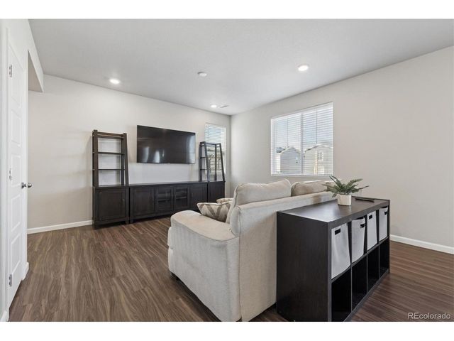 6225 Sherwood Ave, Frederick, CO 80504