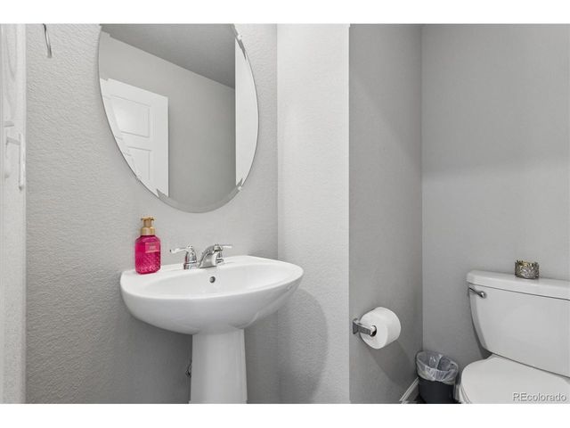 6225 Sherwood Ave, Frederick, CO 80504