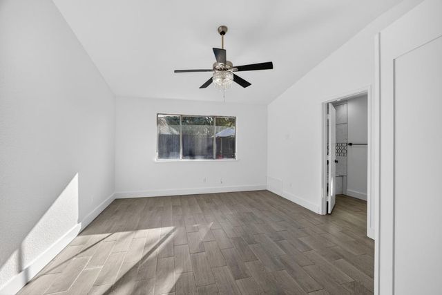 8055 Stags Leap Ct, Sacramento, CA 95829