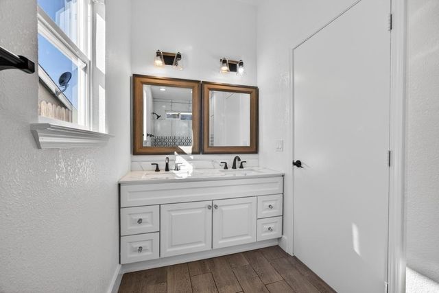 8055 Stags Leap Ct, Sacramento, CA 95829