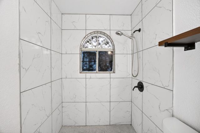 8055 Stags Leap Ct, Sacramento, CA 95829