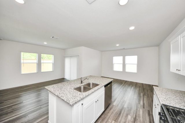 10303 Rose Mar Drive B, Rosharon, TX 77583