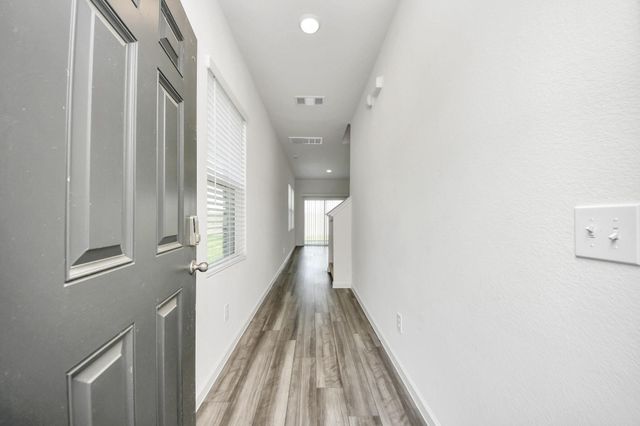 10303 Rose Mar Drive B, Rosharon, TX 77583