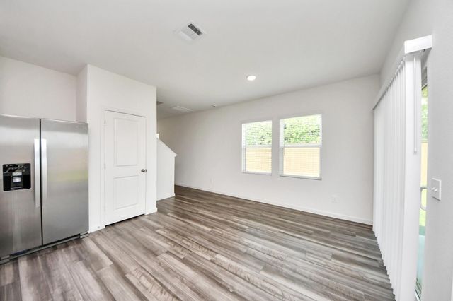 10303 Rose Mar Drive B, Rosharon, TX 77583