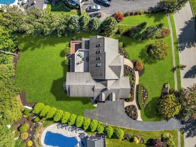 118 Bates Way, Hanover, MA 02339