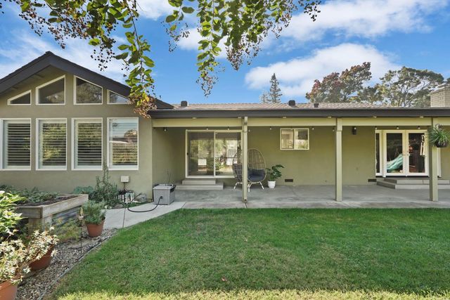 1813 Bannister Pl, Modesto, CA 95355