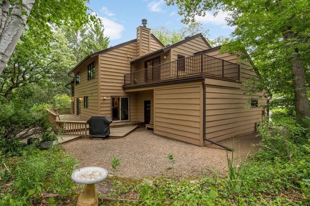 1368 32nd Avenue NW, New Brighton, MN 55112