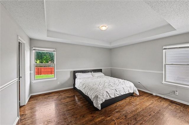 9812 W 51st Street, Merriam, KS 66203