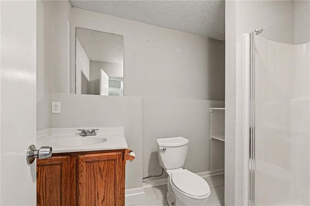 9812 W 51st Street, Merriam, KS 66203