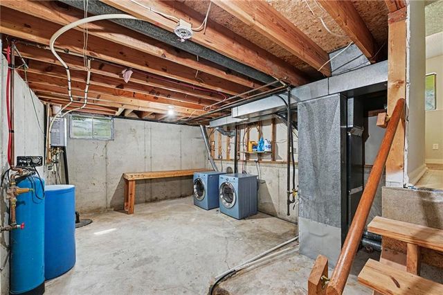 9812 W 51st Street, Merriam, KS 66203