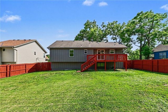 9812 W 51st Street, Merriam, KS 66203
