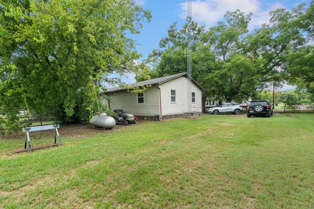 5514 County Road 2256, Greenville, TX 75402