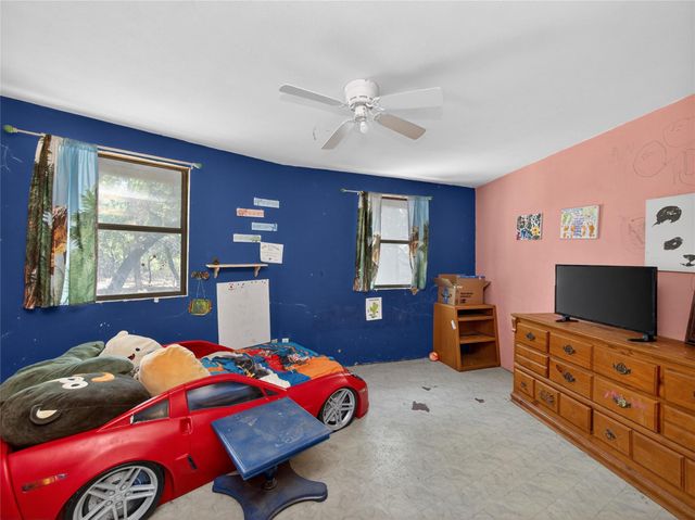 21500 Firefly RD, Florence, TX 76527