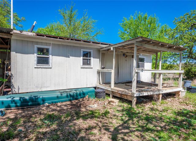 21500 Firefly RD, Florence, TX 76527