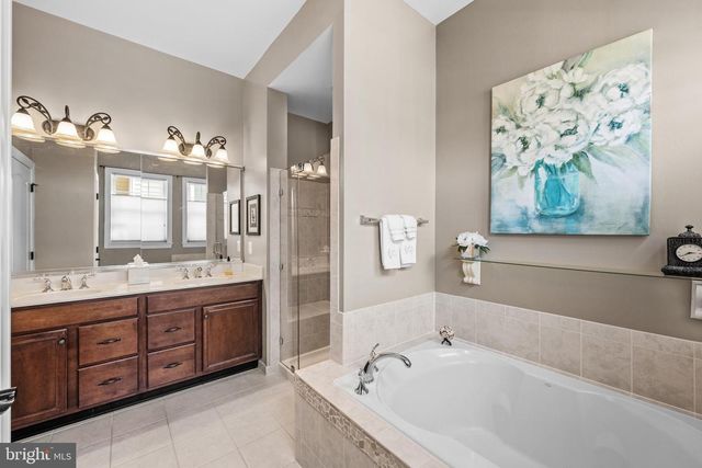 5417 ZOYSIA CT, Haymarket, VA 20169