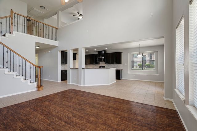 9028 Foxwood Drive, Fort Worth, TX 76244