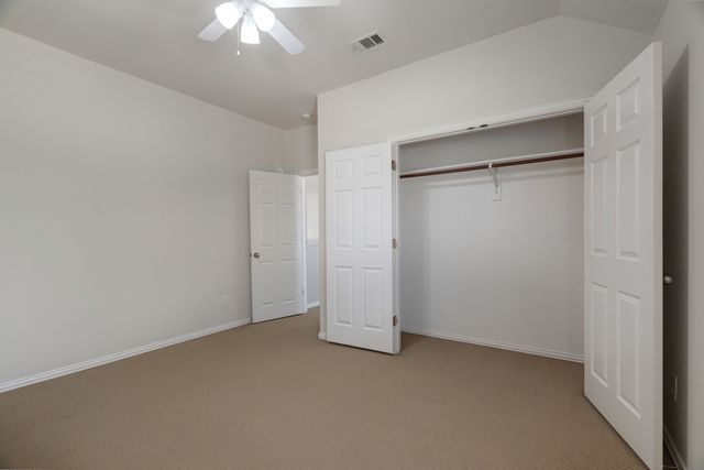 9028 Foxwood Drive, Fort Worth, TX 76244