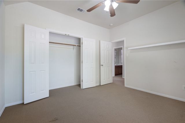 9028 Foxwood Drive, Fort Worth, TX 76244