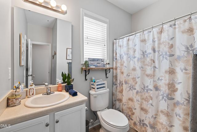 93 Scuppernong Way, Clayton, NC 27520