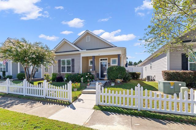 93 Scuppernong Way, Clayton, NC 27520