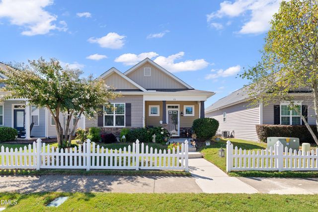 93 Scuppernong Way, Clayton, NC 27520