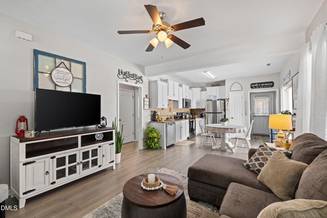 93 Scuppernong Way, Clayton, NC 27520