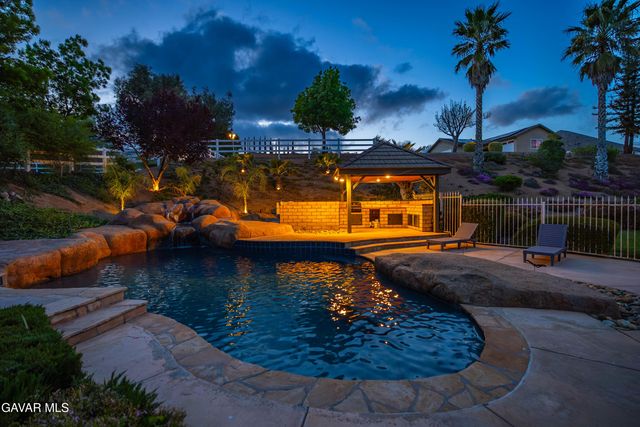 2575 Palomino Drive, Acton, CA 93510