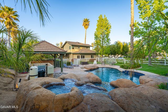 2575 Palomino Drive, Acton, CA 93510