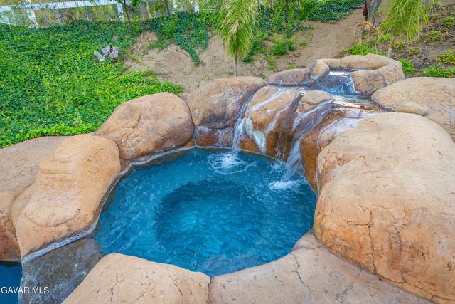 2575 Palomino Drive, Acton, CA 93510