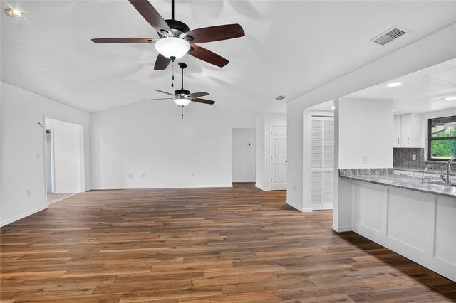 4520 LOG CABIN DRIVE, Lakeland, FL 33810