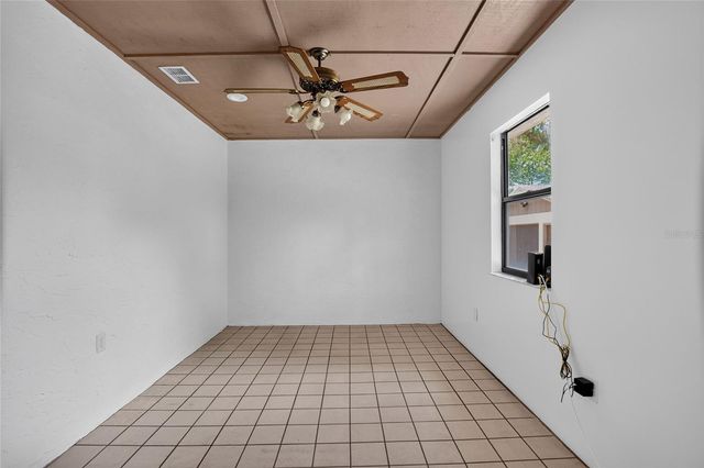 4520 LOG CABIN DRIVE, Lakeland, FL 33810