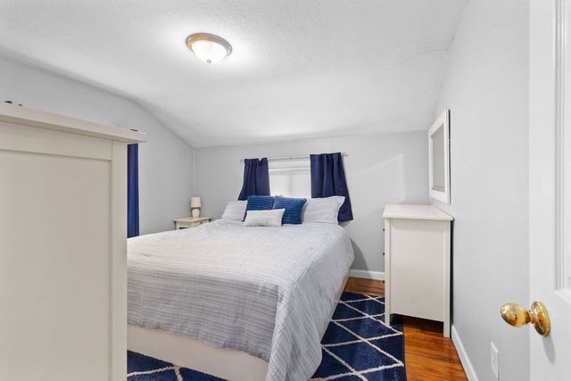 186 Pleasant St, Millis, MA 02054