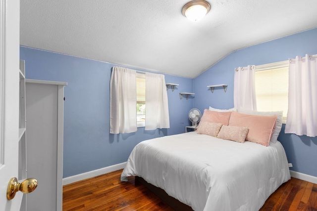 186 Pleasant St, Millis, MA 02054