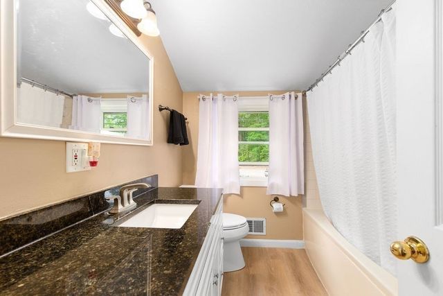186 Pleasant St, Millis, MA 02054