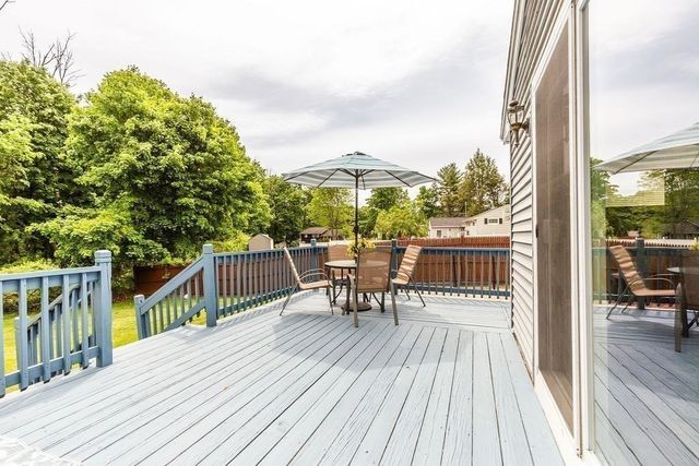 186 Pleasant St, Millis, MA 02054