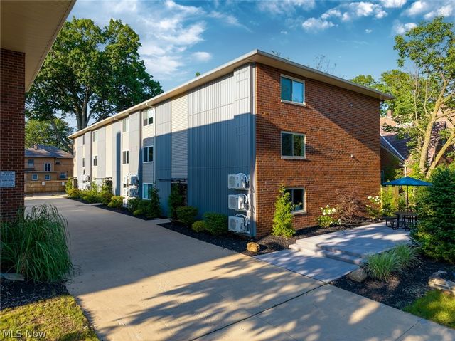 10524 Clifton Boulevard 102, Cleveland, OH 44102