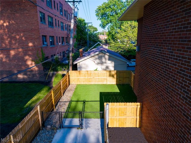 10524 Clifton Boulevard 102, Cleveland, OH 44102