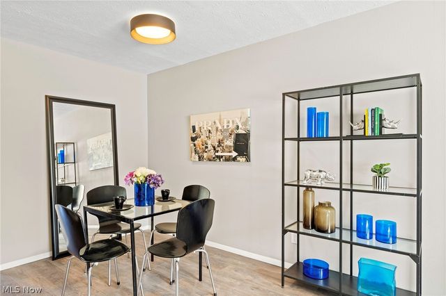 10524 Clifton Boulevard 102, Cleveland, OH 44102