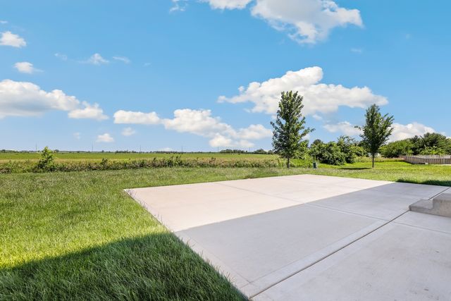 3392 Big Bend Drive, Montgomery, IL 60538