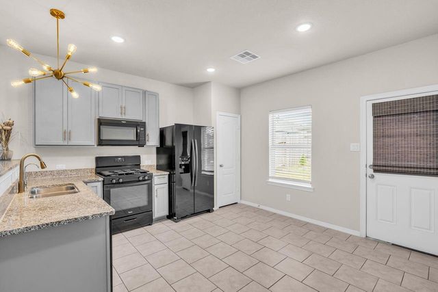 25715 Northpark Palm Drive, Porter, TX 77365