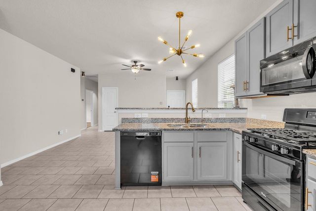 25715 Northpark Palm Drive, Porter, TX 77365