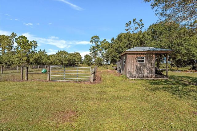 99 TRADER ROAD, Labelle, FL 33935